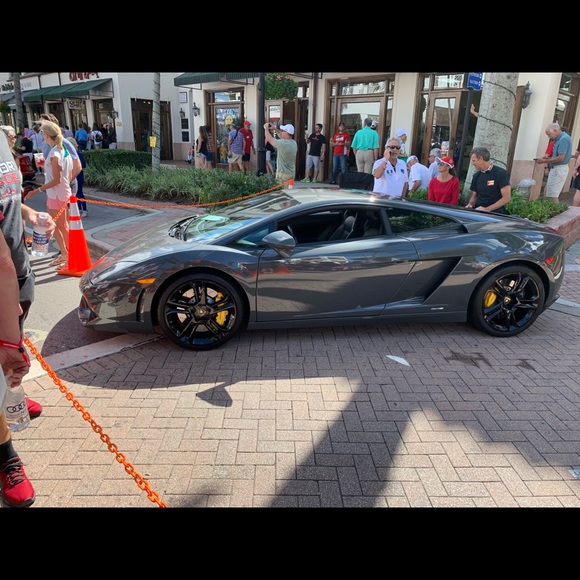 Meet your Posher, Sean - Picture 3 of 3